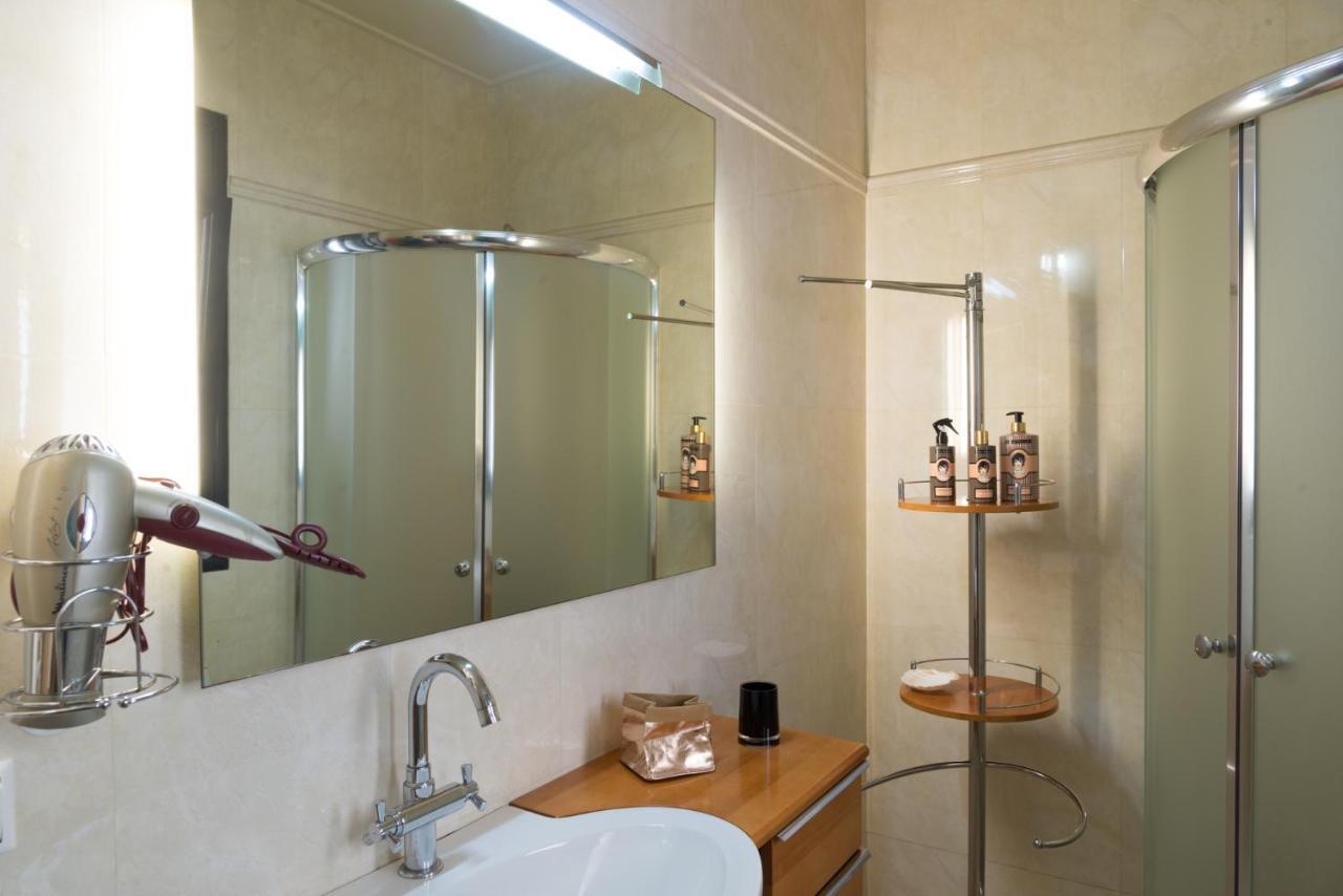 Bow lux apartments Artemi Extérieur photo