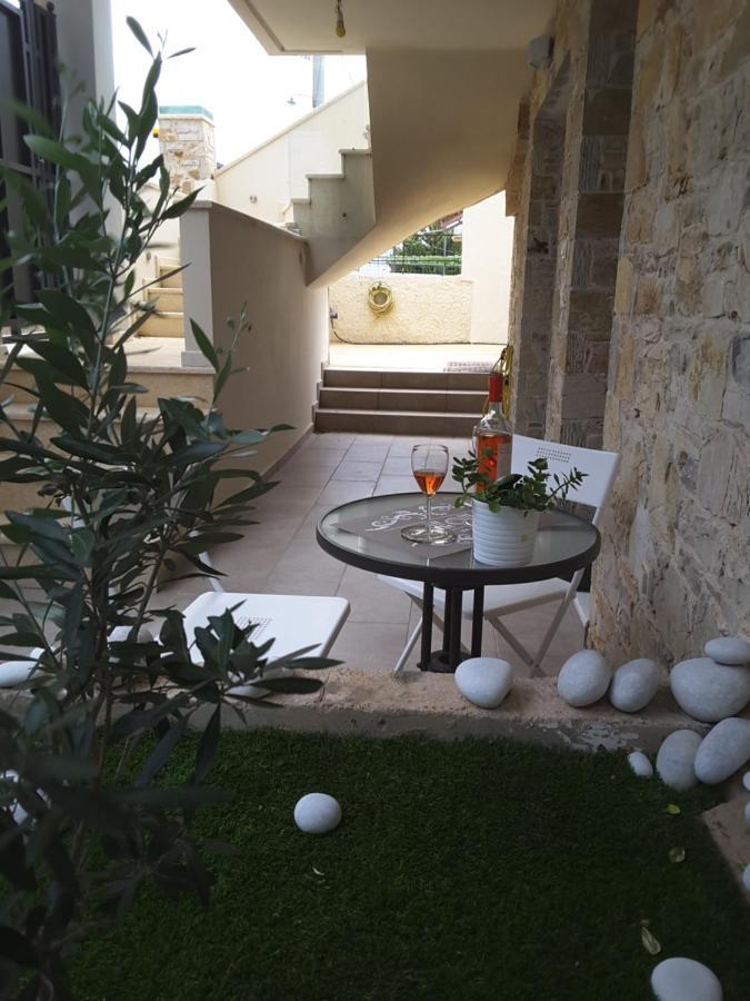 Bow lux apartments Artemi Extérieur photo